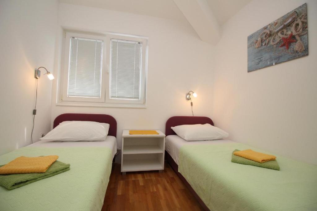 Apartmani Zec シロ エクステリア 写真