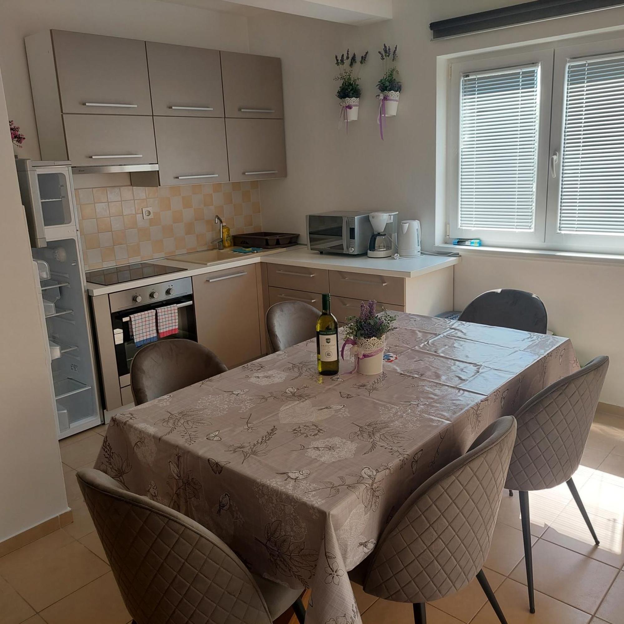 Apartmani Zec シロ エクステリア 写真